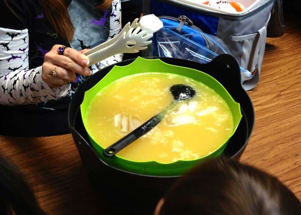 dry ice experiment for halloween