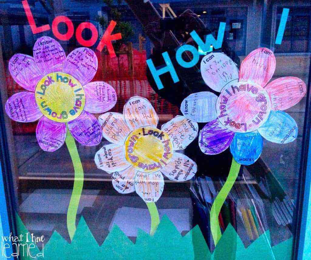 Look How I Have Grown! Students reflect on their growth over the past year by writing and drawing about what they "know, understand, can do and are". This is the perfect spring craft for your classroom.