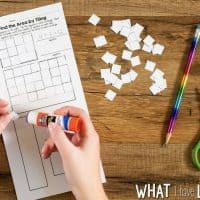 Engage students in no-prep hands-on activities that get them thinking about math. This Multiplication by Tiling Cut & Paste Math Activity for Third Grade help students strategically reason through which answer is correct. Students also have to explain their thinking and write in answers. It's not just matching! #cutandpaste #thirdgrademath #thirdgrademathstations
