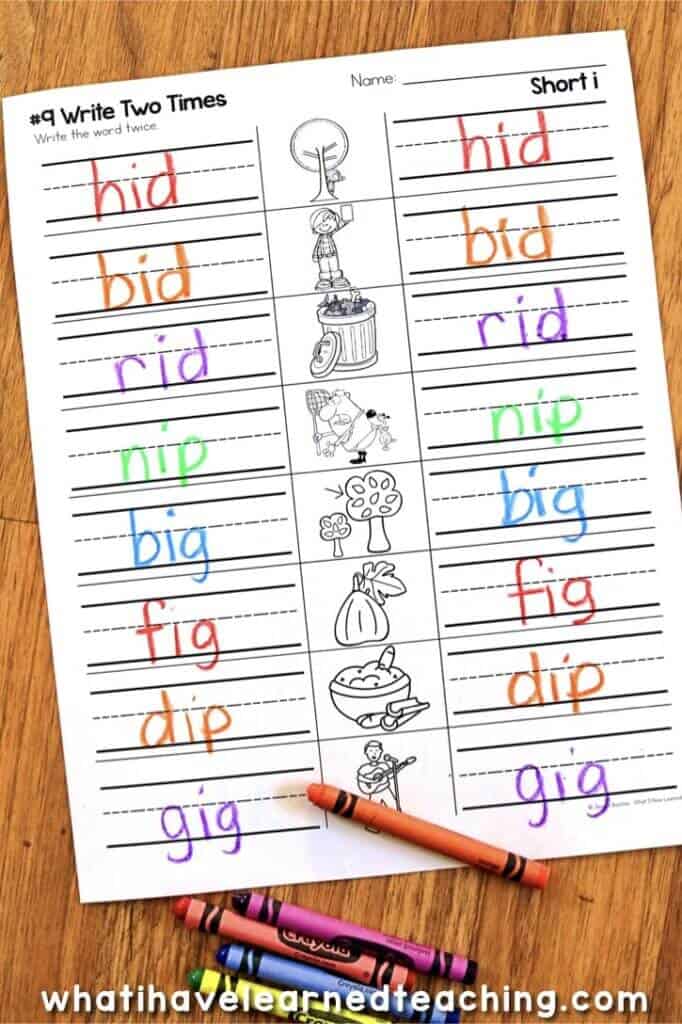 Do you need some new phonics activities? These Short I Phonics Worksheets give students practice reading and writing short i CVC words. On this page, students match the onset and rime and write the word. This is a great no-prep printable for kindergarten word work centers and covers all of the short i CVC words taught in kindergarten and first grade reading.. #kindergartenworksheets #shortiworksheets #phonicsworksheets #phonicsprintables